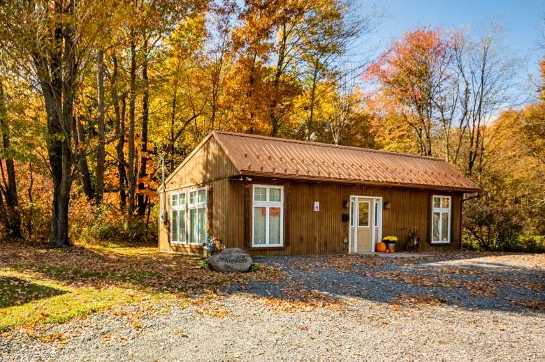 backyard storage shed ideas for fall