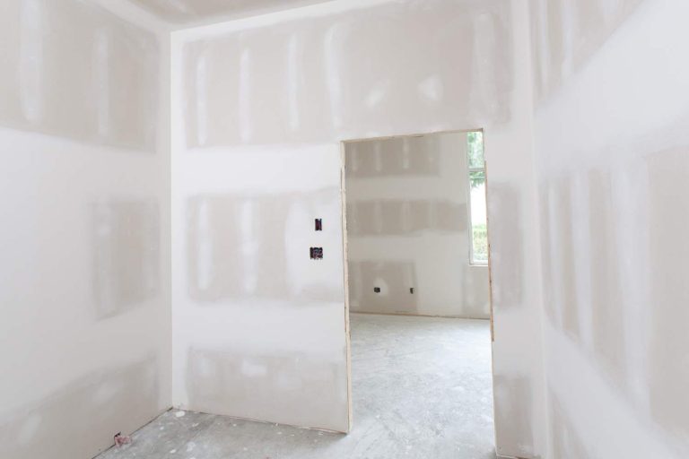 Drywall inside shed house